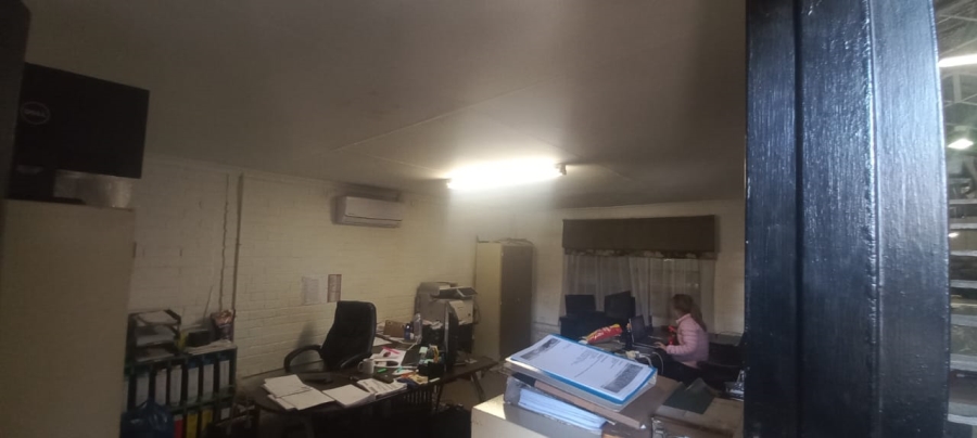 Commercial Property for Sale in Oos Einde Free State
